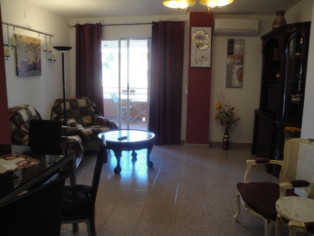 Apartamento Mare Nostrum دينايا الغرفة الصورة